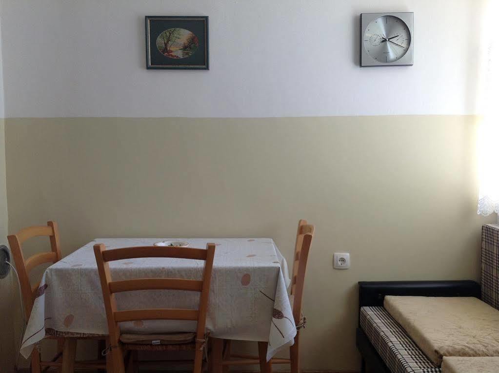 Apartment Skarica Zara Esterno foto