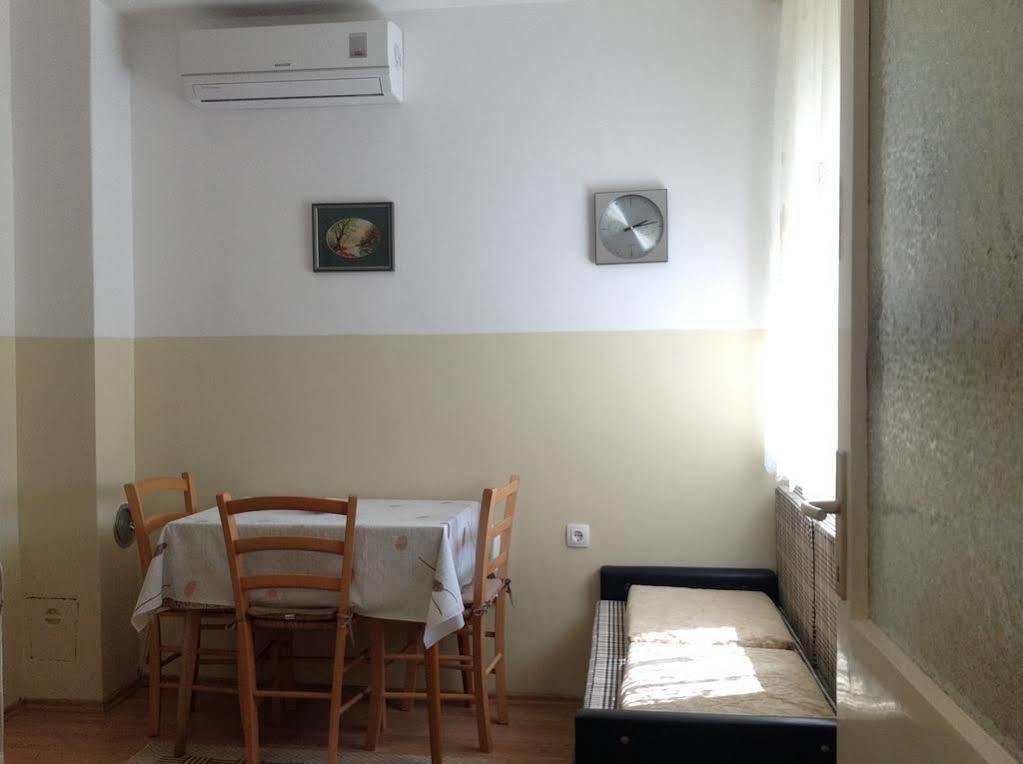 Apartment Skarica Zara Esterno foto